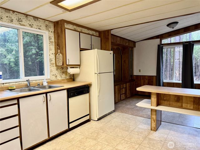 97 Dempsey Creek Lane, Aberdeen, WA 98520