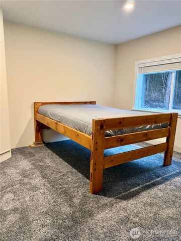 97 Dempsey Creek Lane, Aberdeen, WA 98520