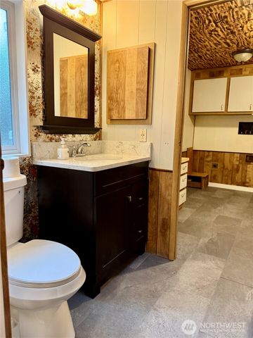 97 Dempsey Creek Lane, Aberdeen, WA 98520