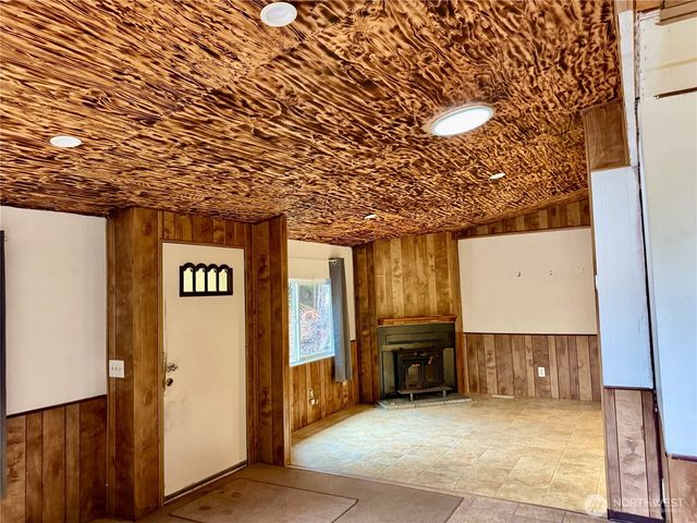 97 Dempsey Creek Lane, Aberdeen, WA 98520