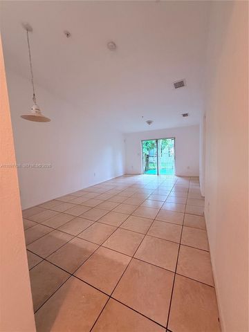 3820 SW 48th Avenue E31, Pembroke Park, FL 33023