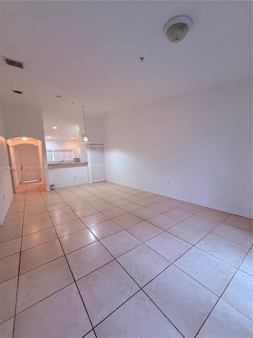 3820 SW 48th Avenue E31, Pembroke Park, FL 33023