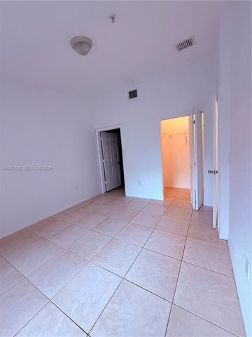 3820 SW 48th Avenue E31, Pembroke Park, FL 33023
