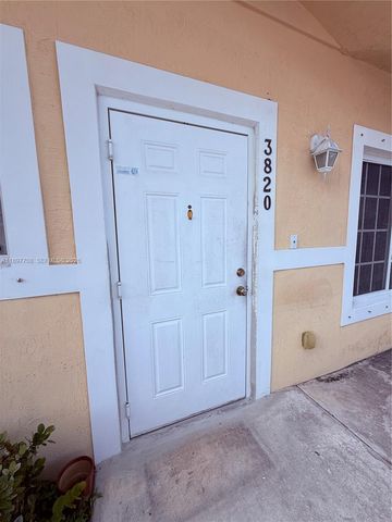 3820 SW 48th Avenue E31, Pembroke Park, FL 33023