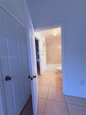 3820 SW 48th Avenue E31, Pembroke Park, FL 33023