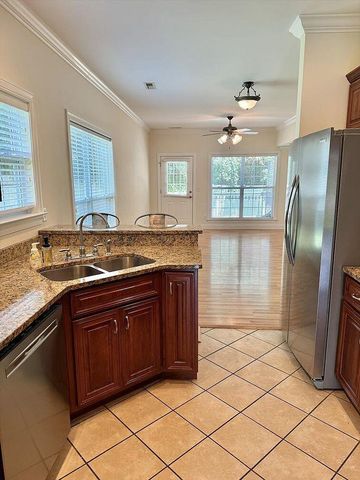 1038 Grey Oaks Lane, Chattanooga, TN 37421