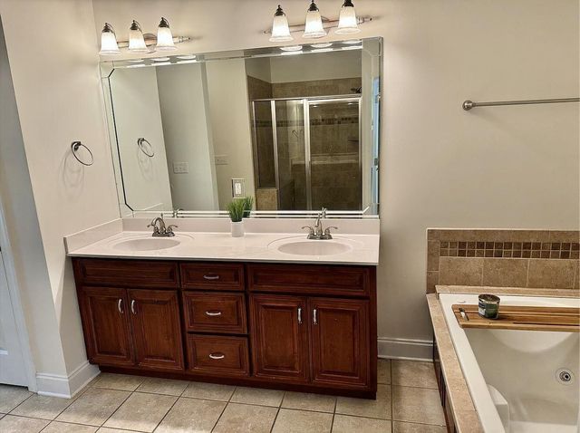 1038 Grey Oaks Lane, Chattanooga, TN 37421