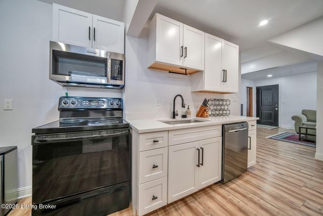 2225 Fort St, Louisville, KY 40217