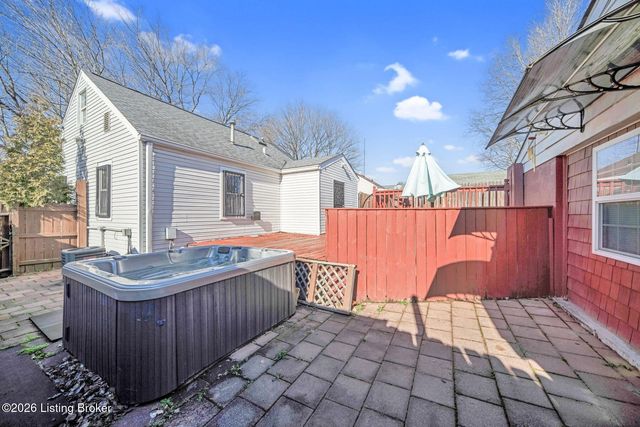 2225 Fort St, Louisville, KY 40217