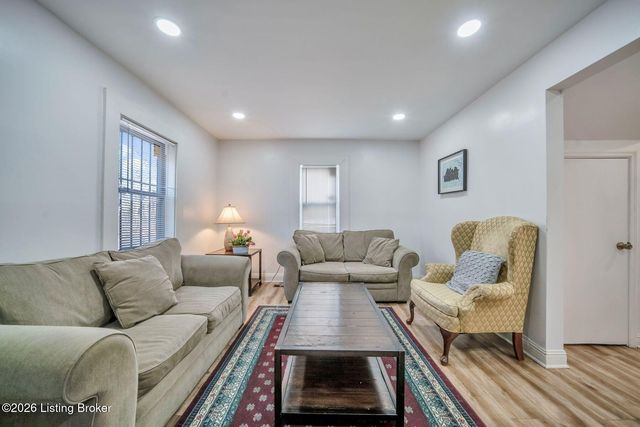 2225 Fort St, Louisville, KY 40217