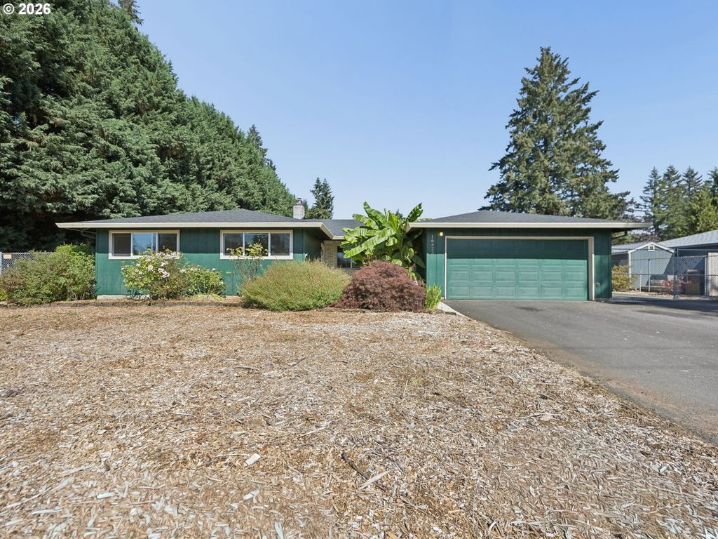 16423 S HENRICI Rd, Oregon City, OR 97045
