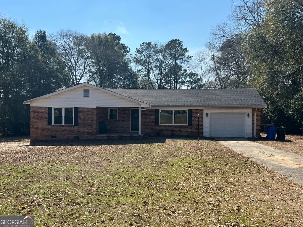 1342 N Jefferson Street, Dublin, GA 31021