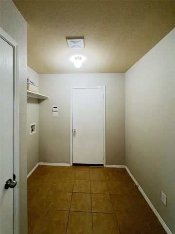 9932 Mount Pheasant Road, White Settlement, TX 76108