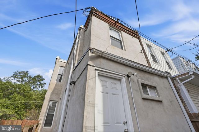 3023 F ST, Philadelphia, PA 19134