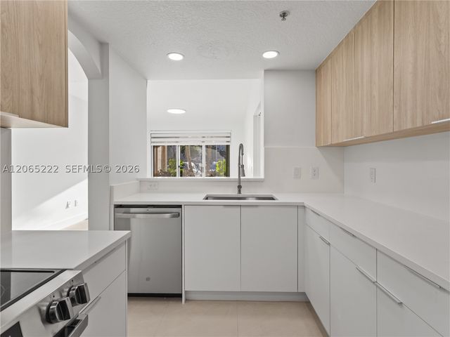 6420 NW 114th Ave 1308, Doral, FL 33178