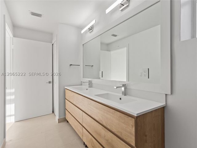 6420 NW 114th Ave 1308, Doral, FL 33178