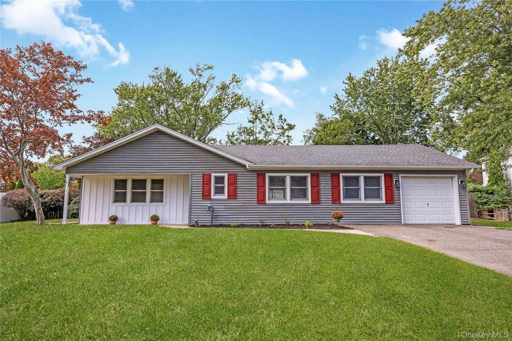 5 Lillian Street, Port Jefferson Station, NY 11776 — exterior