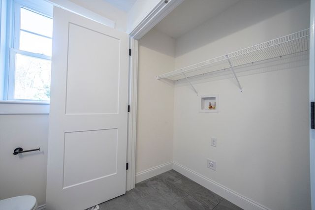 315 Mill St, Haverhill, MA 01830