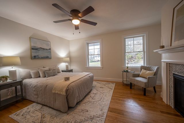 315 Mill St, Haverhill, MA 01830