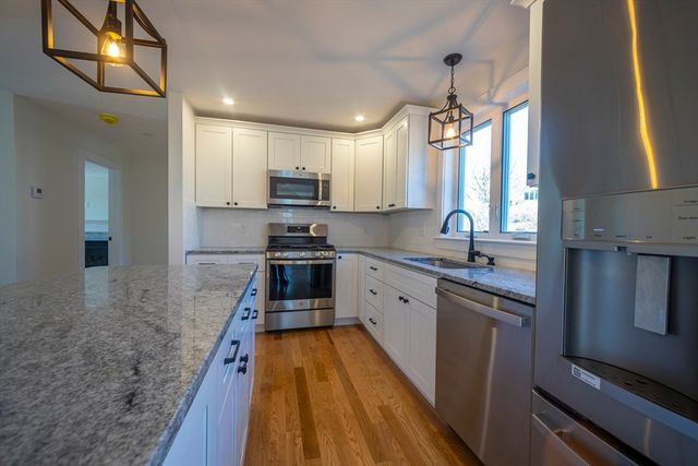 315 Mill St, Haverhill, MA 01830