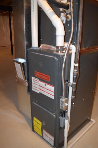 21761 Mary Rose Drive, Macomb Twp, MI 48044