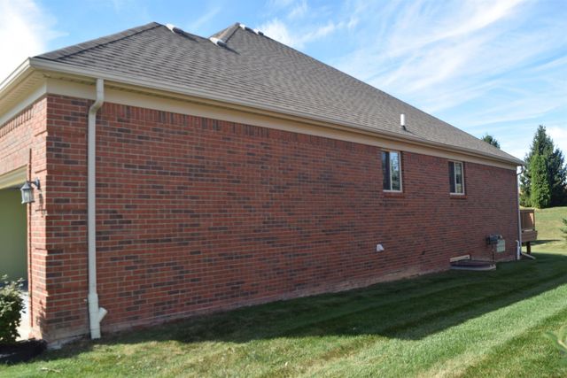 21761 Mary Rose Drive, Macomb Twp, MI 48044