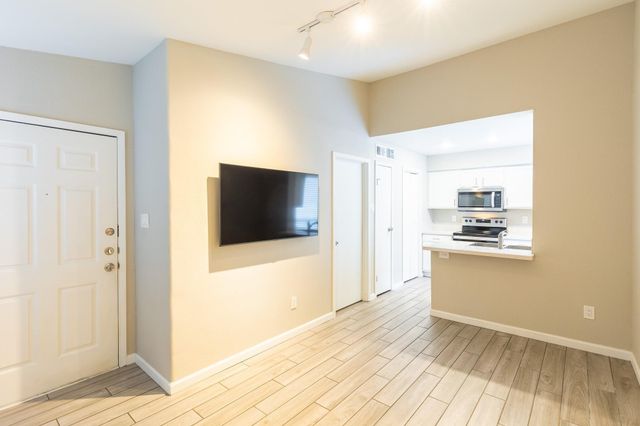 3900 Woodchase Drive 132, Houston, TX 77042
