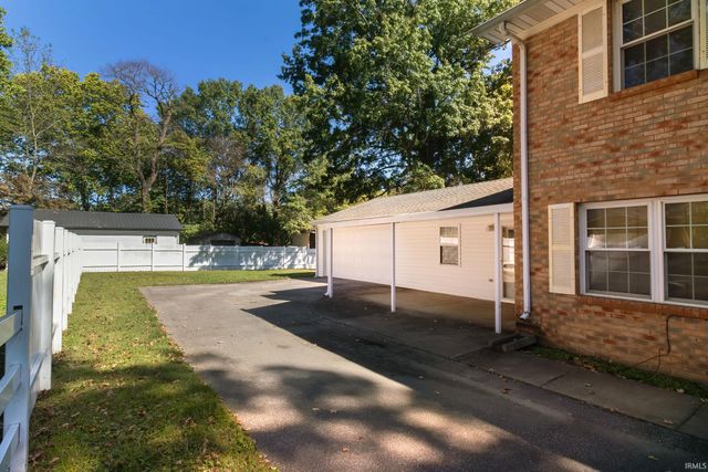 3453 Koressel Avenue, Evansville, IN 47712