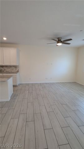 7358 North Decatur Boulevard 4, Las Vegas, NV 89131
