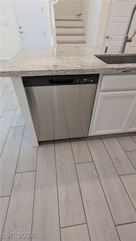 7358 North Decatur Boulevard 4, Las Vegas, NV 89131