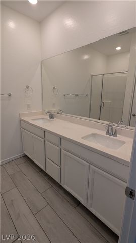7358 North Decatur Boulevard 4, Las Vegas, NV 89131