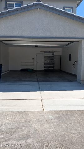 7358 North Decatur Boulevard 4, Las Vegas, NV 89131