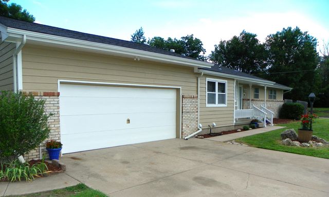 2646 S Pattie Ave., Wichita, KS 67216
