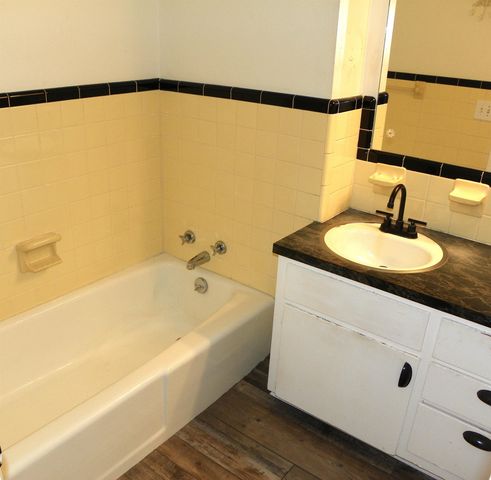 2646 S Pattie Ave., Wichita, KS 67216