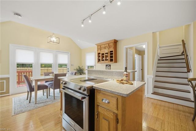 2109 Walpole ST, Virginia Beach, VA 23456