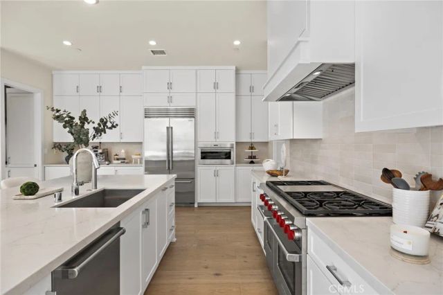 305 Brimwood, Irvine, CA 92618