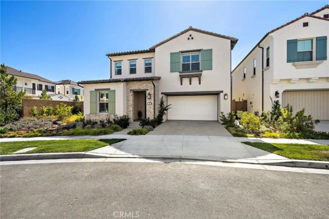 305 Brimwood, Irvine, CA 92618