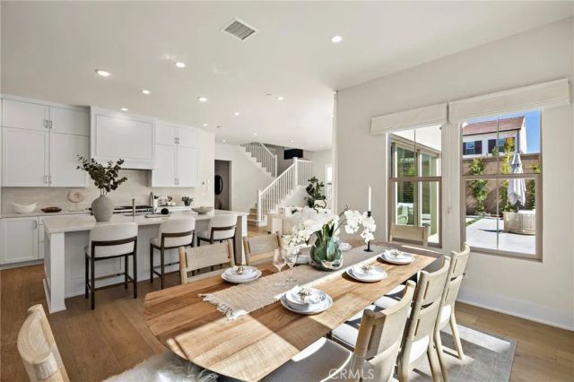 305 Brimwood, Irvine, CA 92618