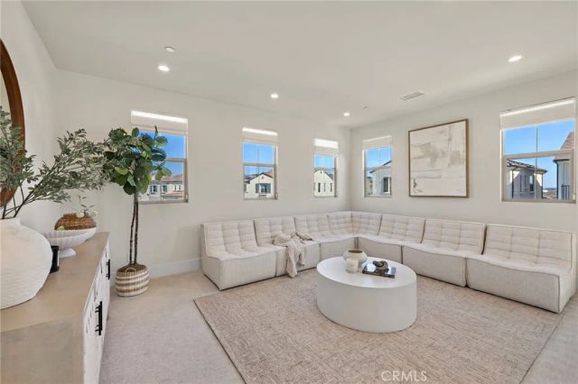 305 Brimwood, Irvine, CA 92618