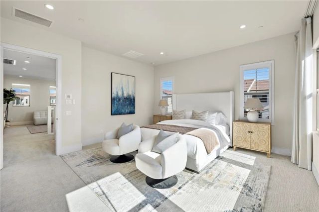 305 Brimwood, Irvine, CA 92618