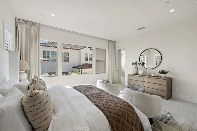 305 Brimwood, Irvine, CA 92618