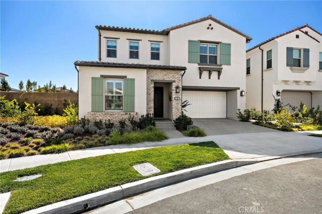 305 Brimwood, Irvine, CA 92618