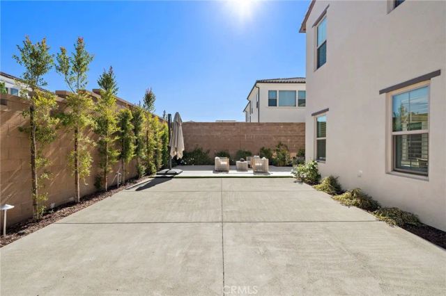 305 Brimwood, Irvine, CA 92618