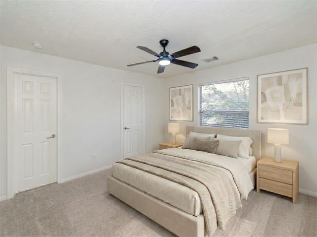 1424 W 24th Street, Houston, TX 77008