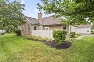 277 Pointe Place, Westerville, OH 43082