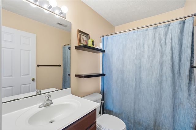 7276 Country Walk Drive, Franklin Twp, OH 45005