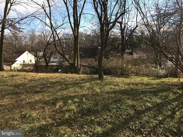 9103 WALLACE RD, Lanham, MD 20706