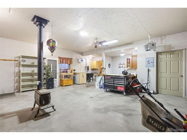 18250 Smokey Pine Rd, Peyton, CO 80831