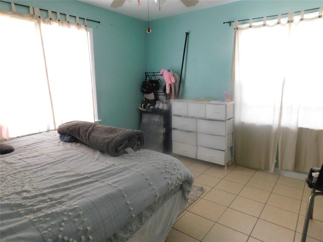 1716 Roxella Street, Houston, TX 77093