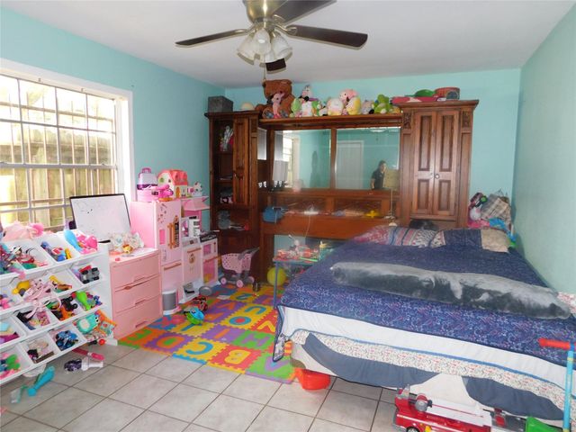 1716 Roxella Street, Houston, TX 77093